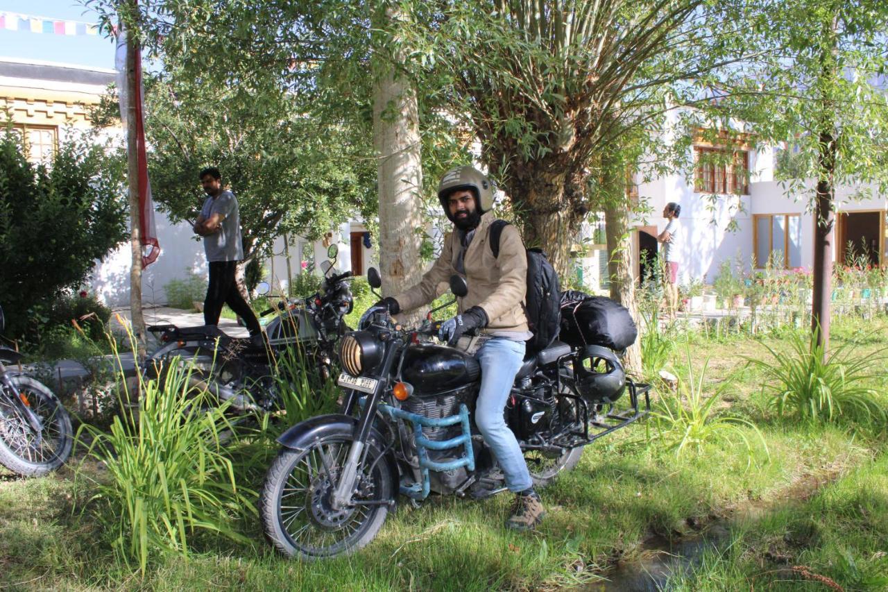 Sernang Homestay Hundar Kültér fotó